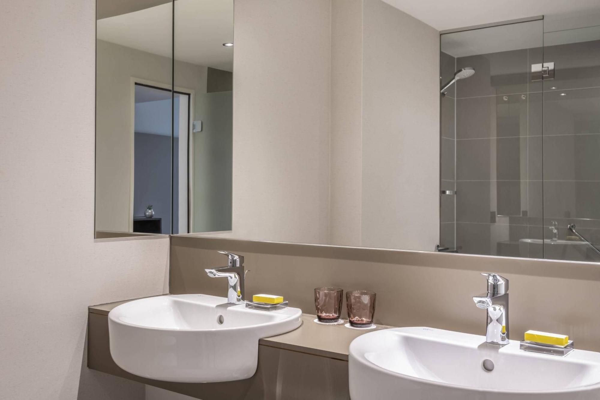 Stuttgart Marriott Hotel Зиндельфинген Экстерьер фото