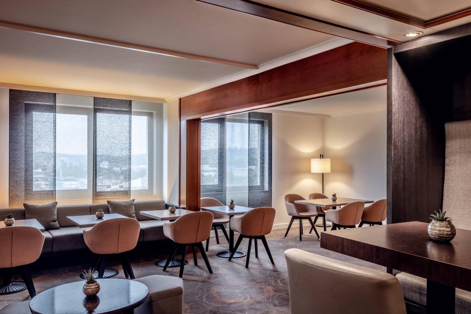 Stuttgart Marriott Hotel Зиндельфинген Экстерьер фото